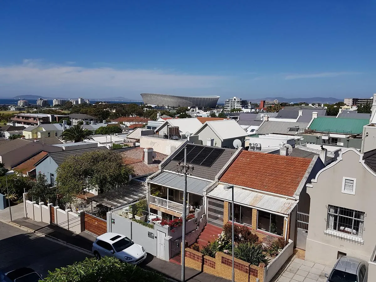 Bramber Court Art-Deco Self-Catering Apartments Le Cap