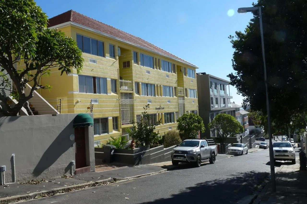 Bramber Court Art-Deco Self-Catering Apartments Kapstadt Südafrika