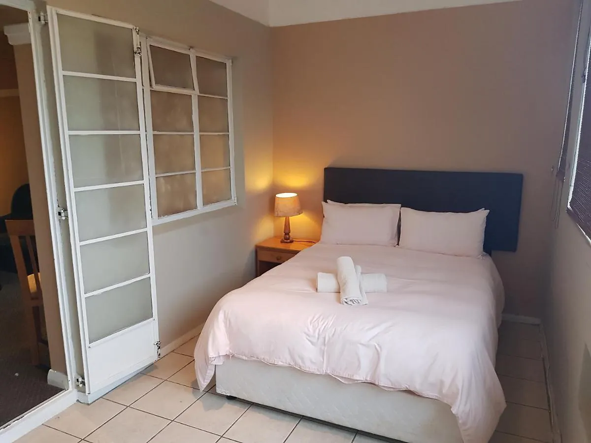 Bramber Court Art-Deco Self-Catering Apartments Kapstadt