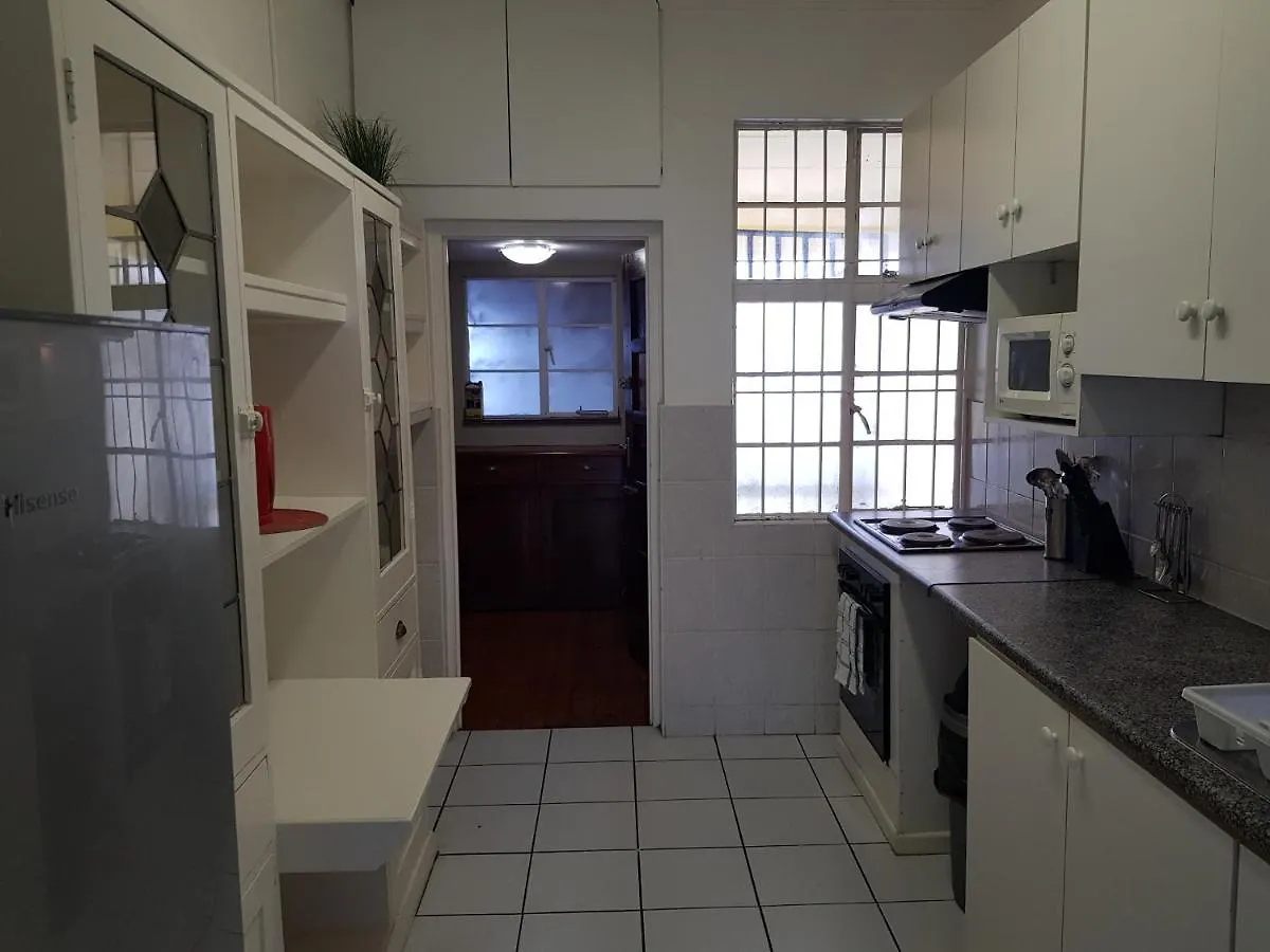 Bramber Court Art-Deco Self-Catering Apartments Le Cap 0*,